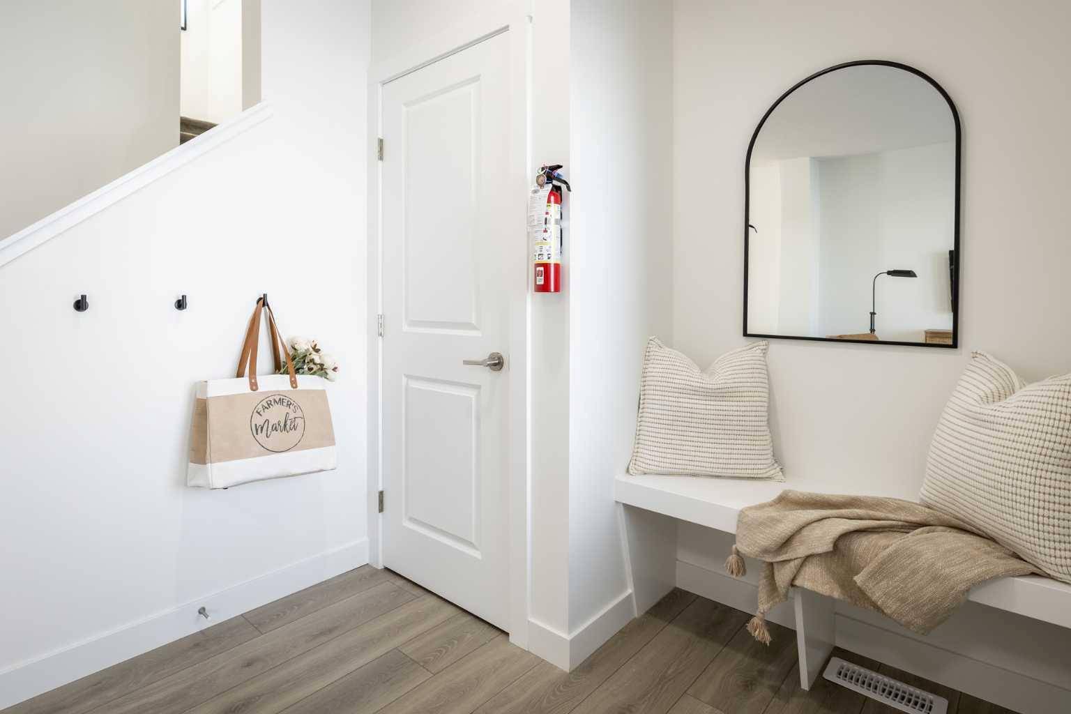 Chestermere, AB T1X 3A8,3531 Chestermere BLVD