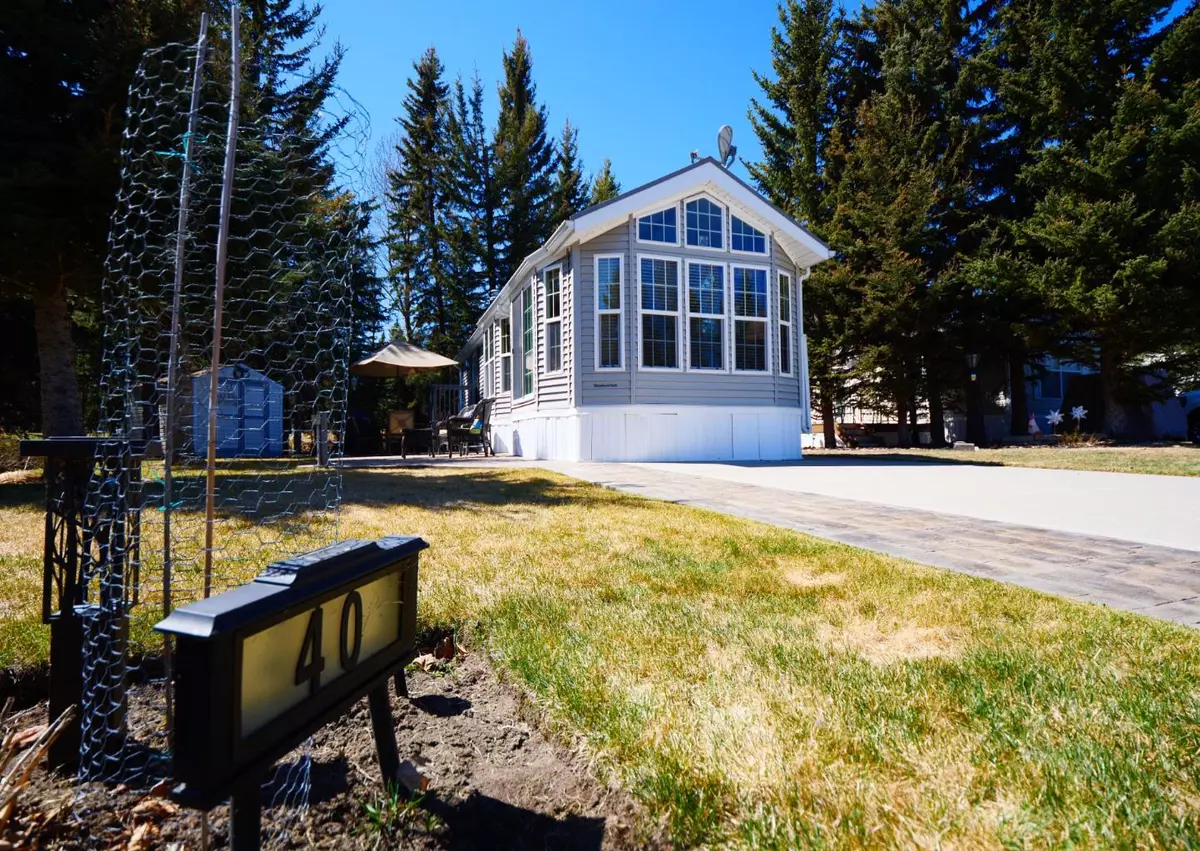 Rural Mountain View County, AB T0M1X0,32379 Range Road 55 #40