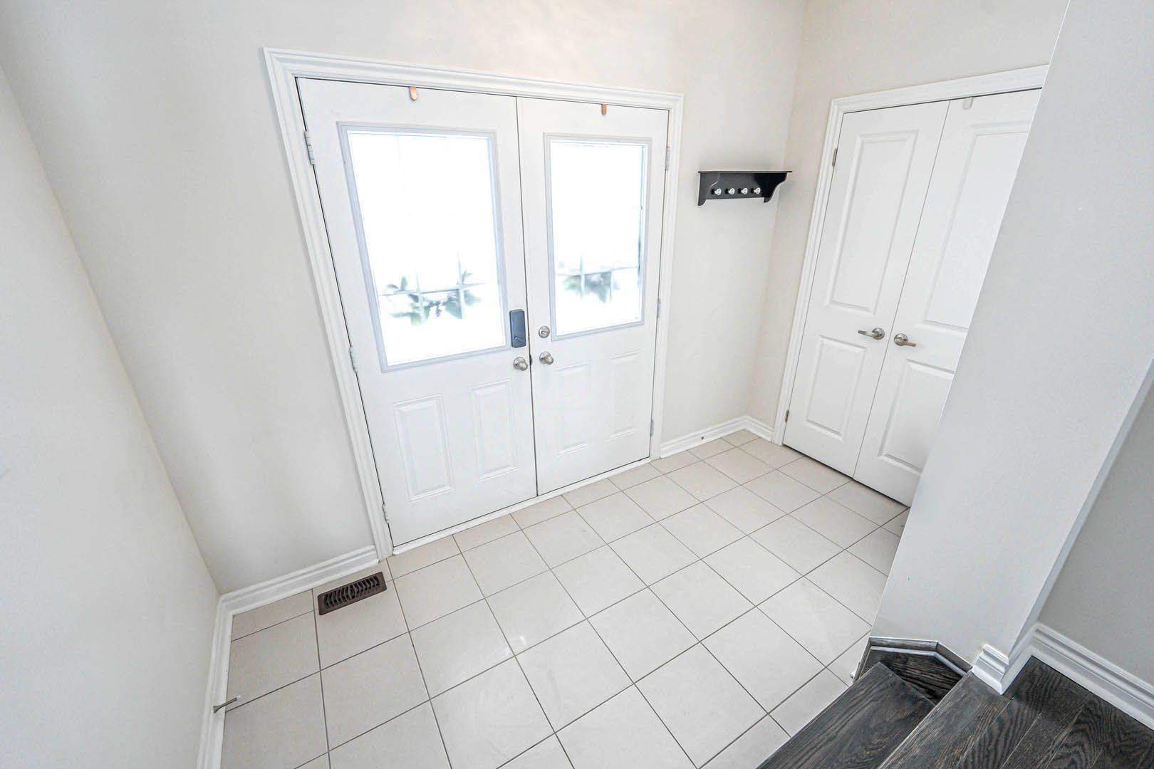 Milton, ON L9T 6S9,292 Fasken CT