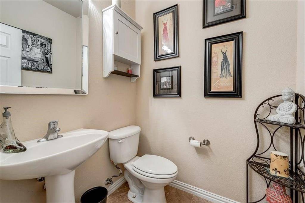 Plano, TX 75024,8712 Manhattan Avenue