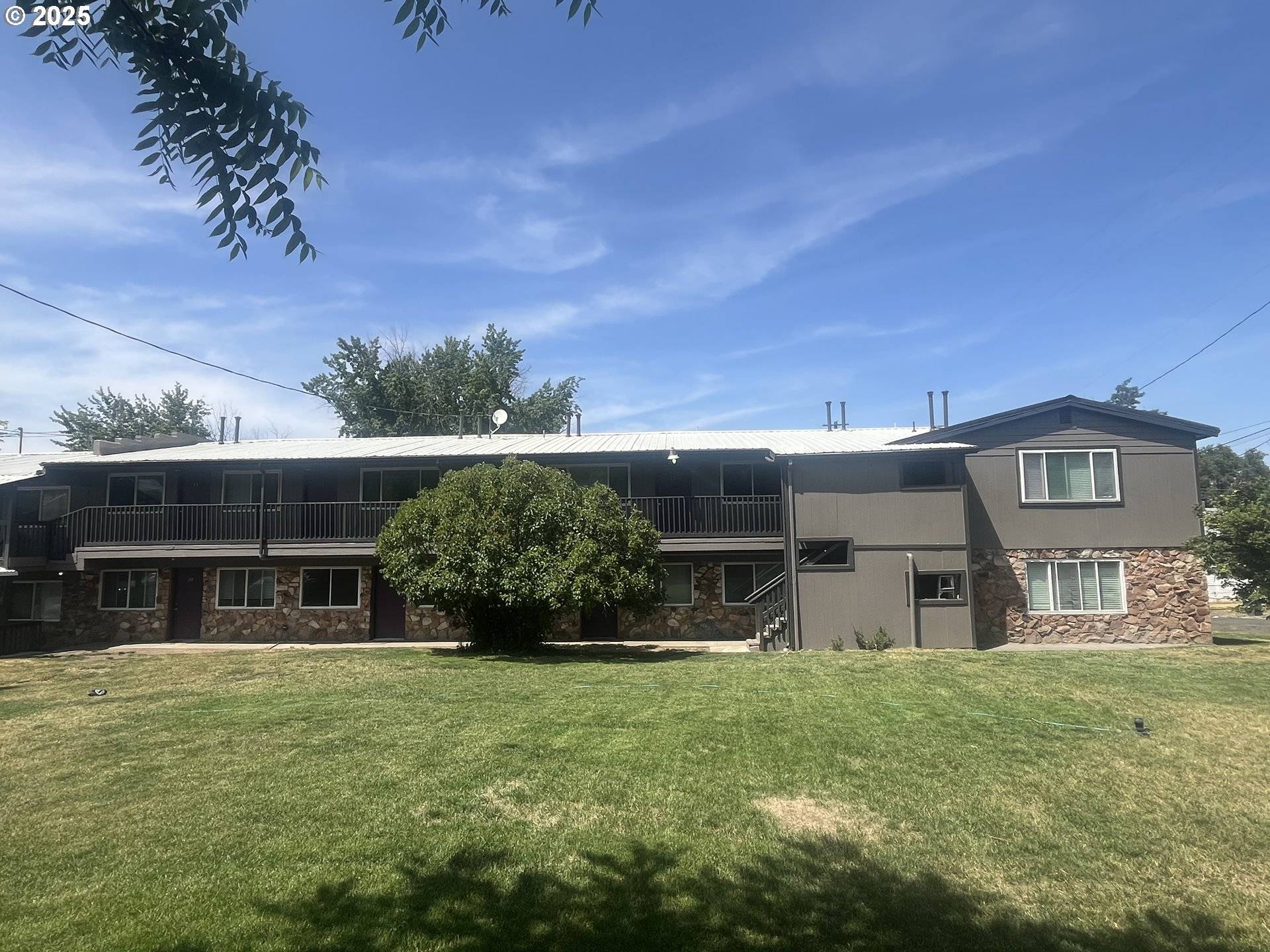 Pendleton, OR 97801,414 SE 17TH ST