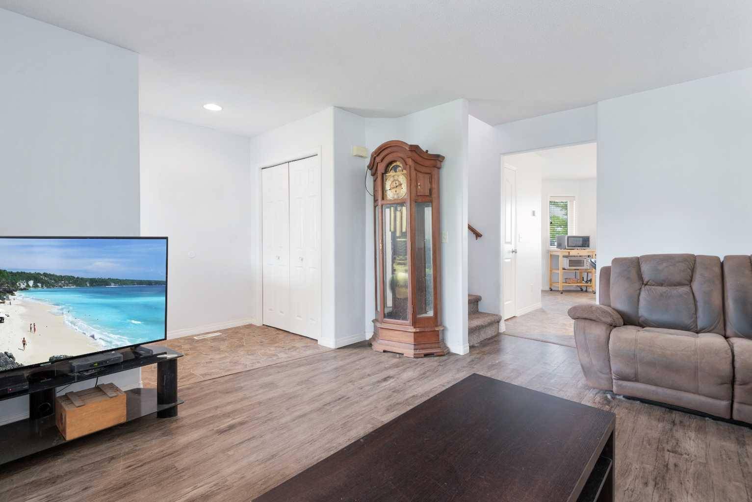 Lacombe, AB T4L 2H1,44 Country Ridge Close