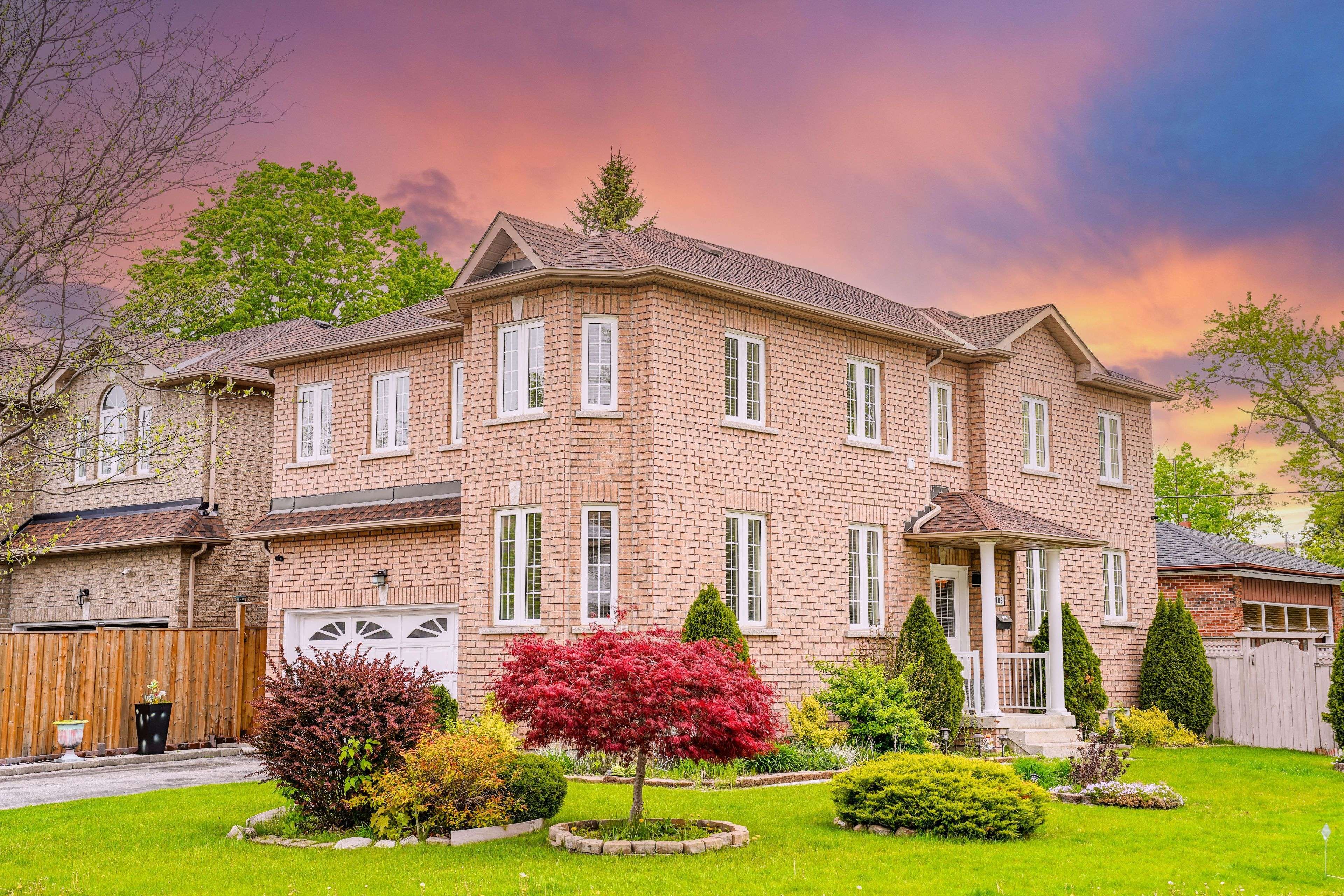 106 Craggview DR, Toronto E10, ON M1E 2L8