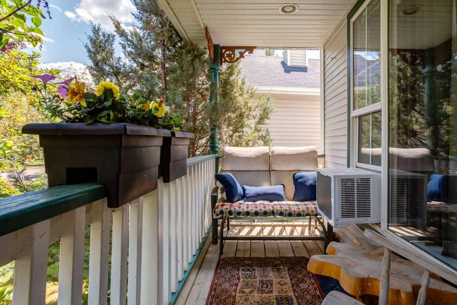 Calgary, AB T2Z 4A6,53 PRESTWICK Rise SE