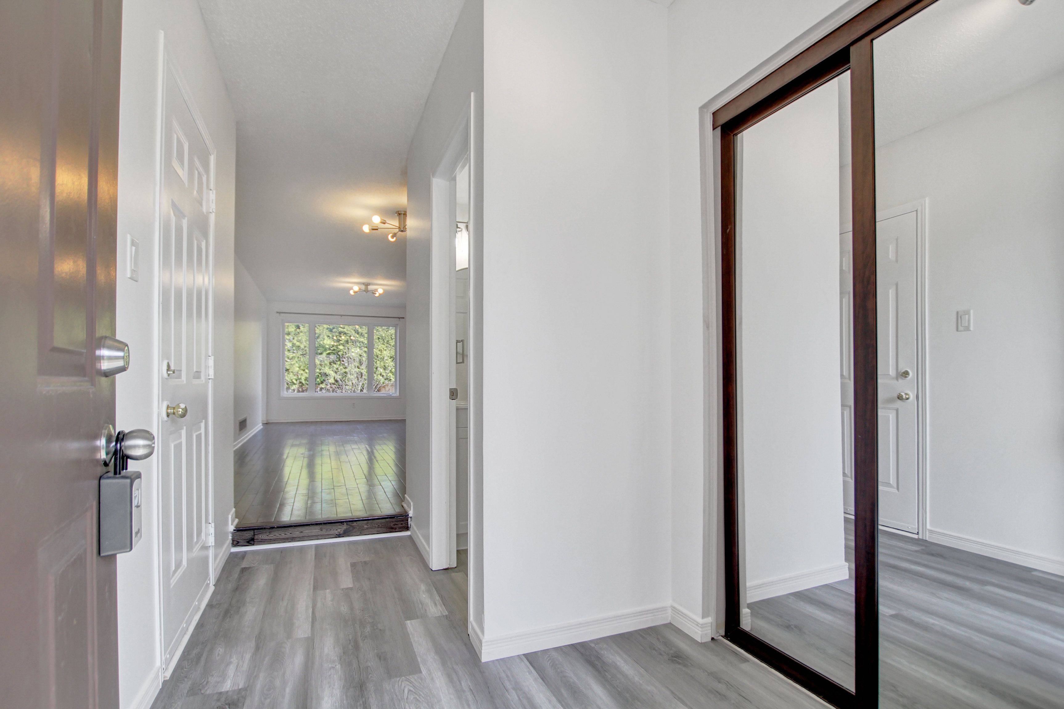 Kanata, ON K2K 3P9,133 Kinross Private