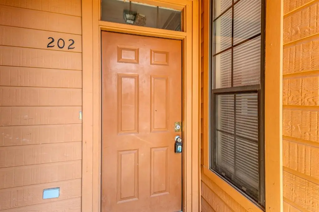 Bryan, TX 77801,1305 W Villa Maria Road #A202