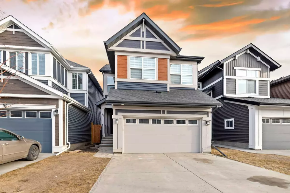 Calgary, AB T3M2V1,94 Seton MNR SE