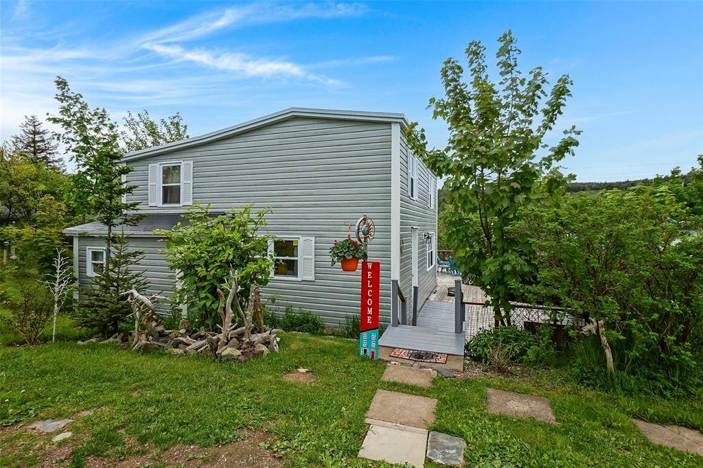 8 Coates Lane, Winterton, NL A0B3M0