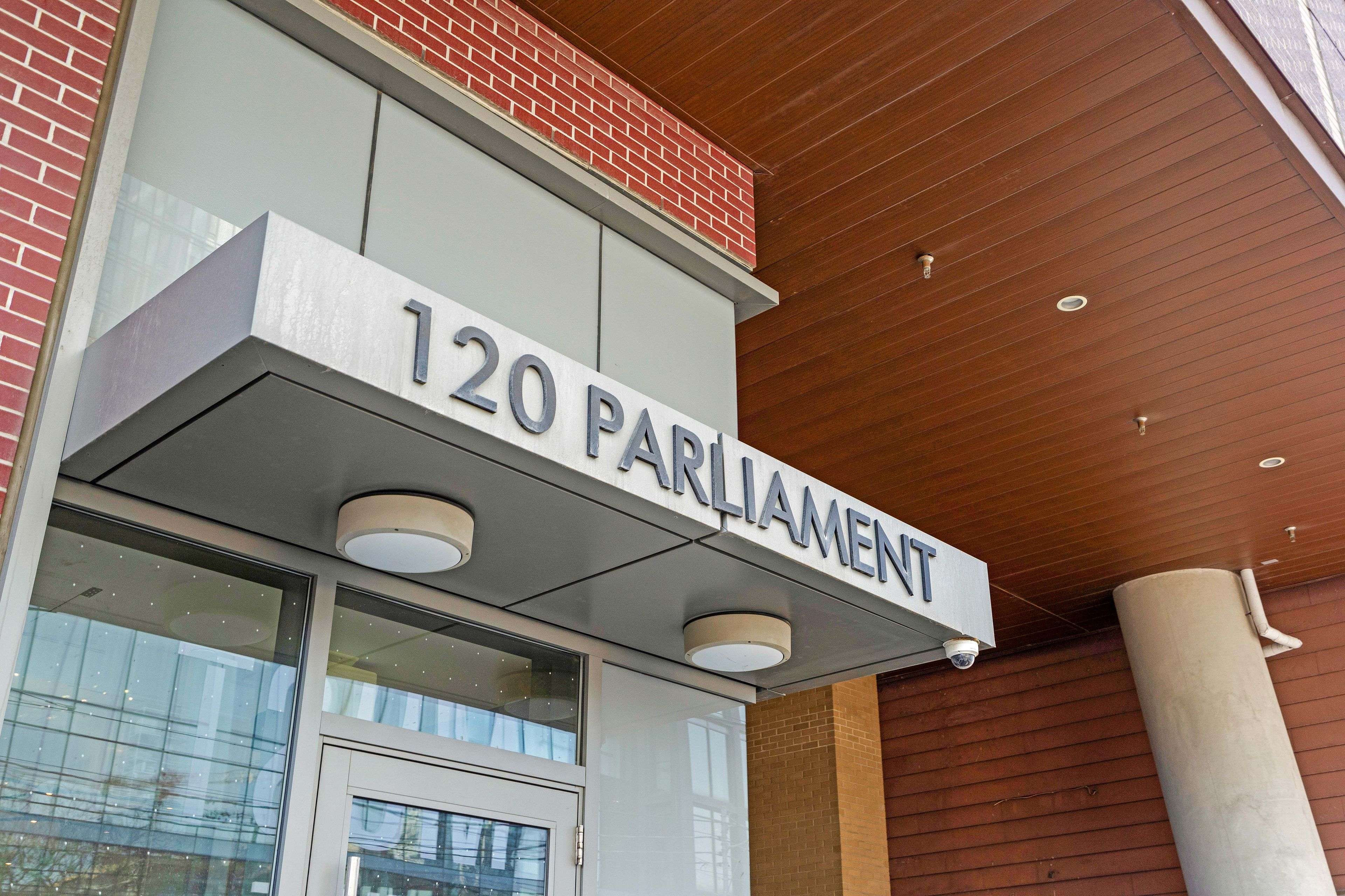 Toronto C08, ON M5A 2Y8,120 Parliament ST #1603