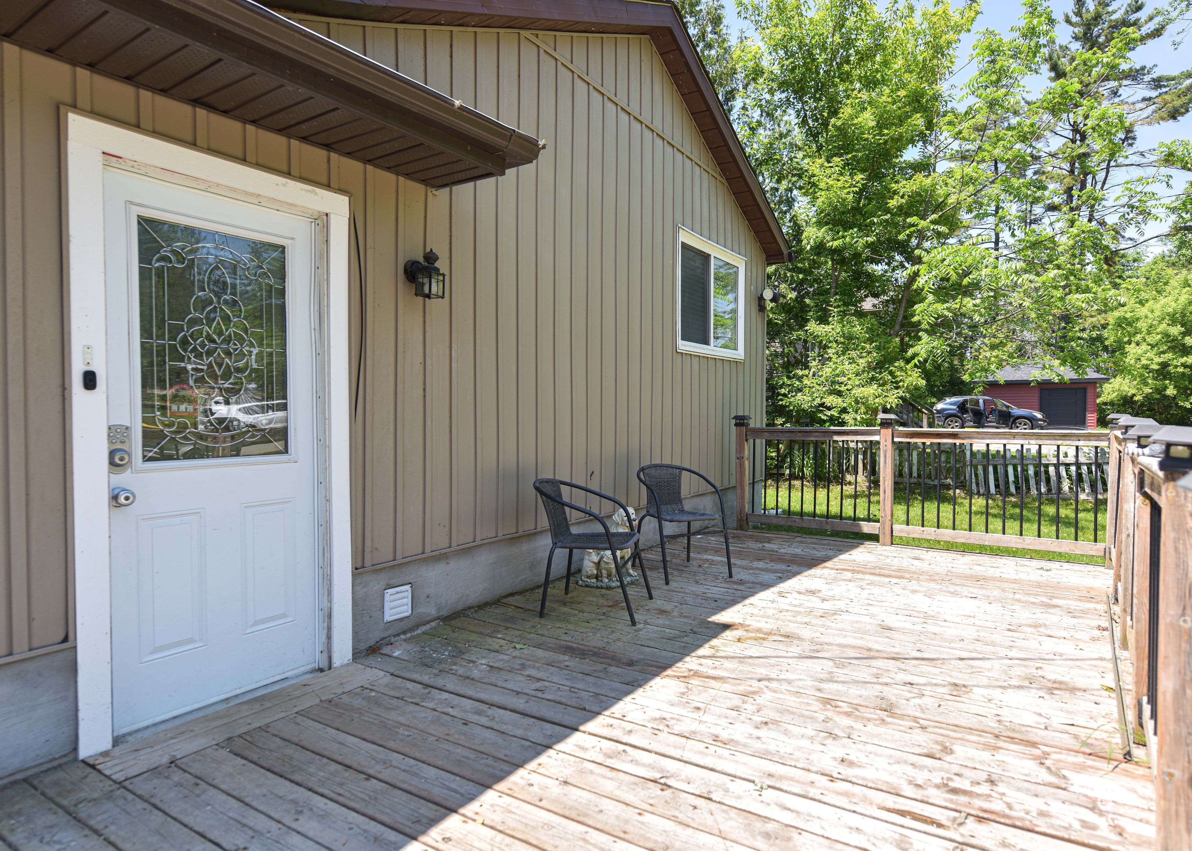 Severn, ON L3V 0V9,3306 Knight AVE