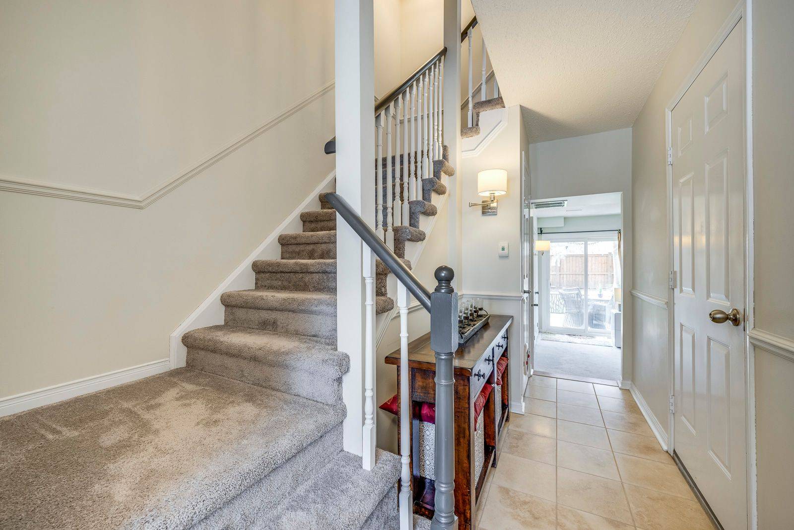 Mississauga, ON L5J 4J9,1010 Walden CIR #2