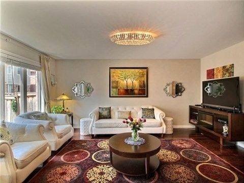 Milton, ON L9T 0Y1,728 Speyer CIR