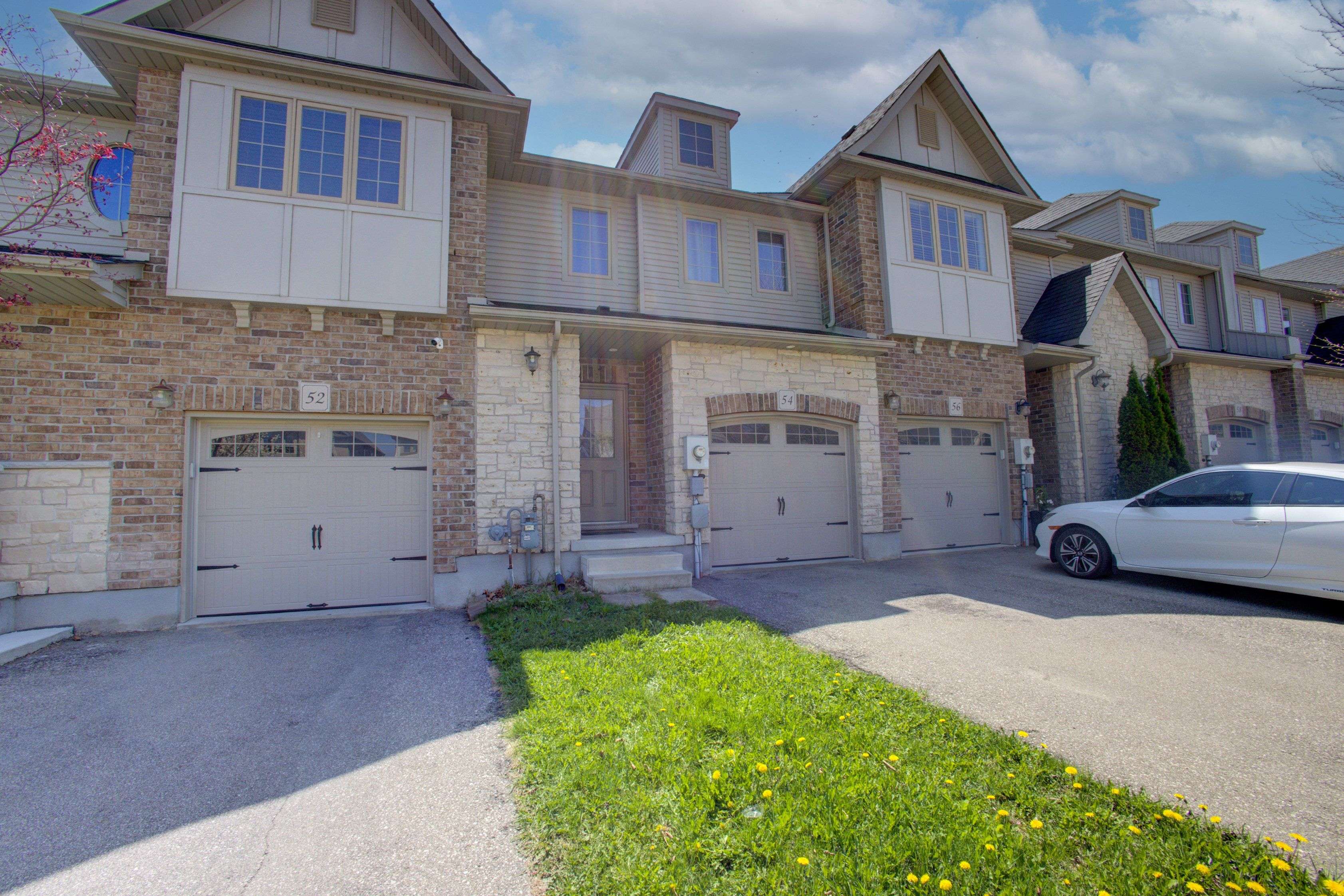 54 Curzon CRES, Guelph, ON N1K 1Z9