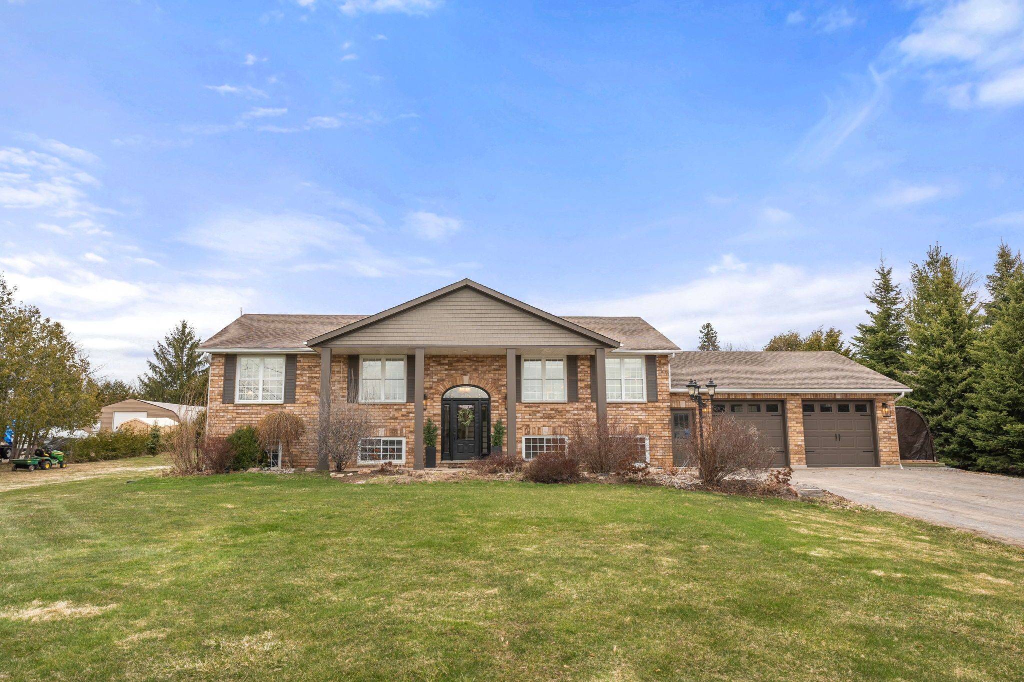 Kawartha Lakes, ON K0L 2W0,35 Killdeer DR