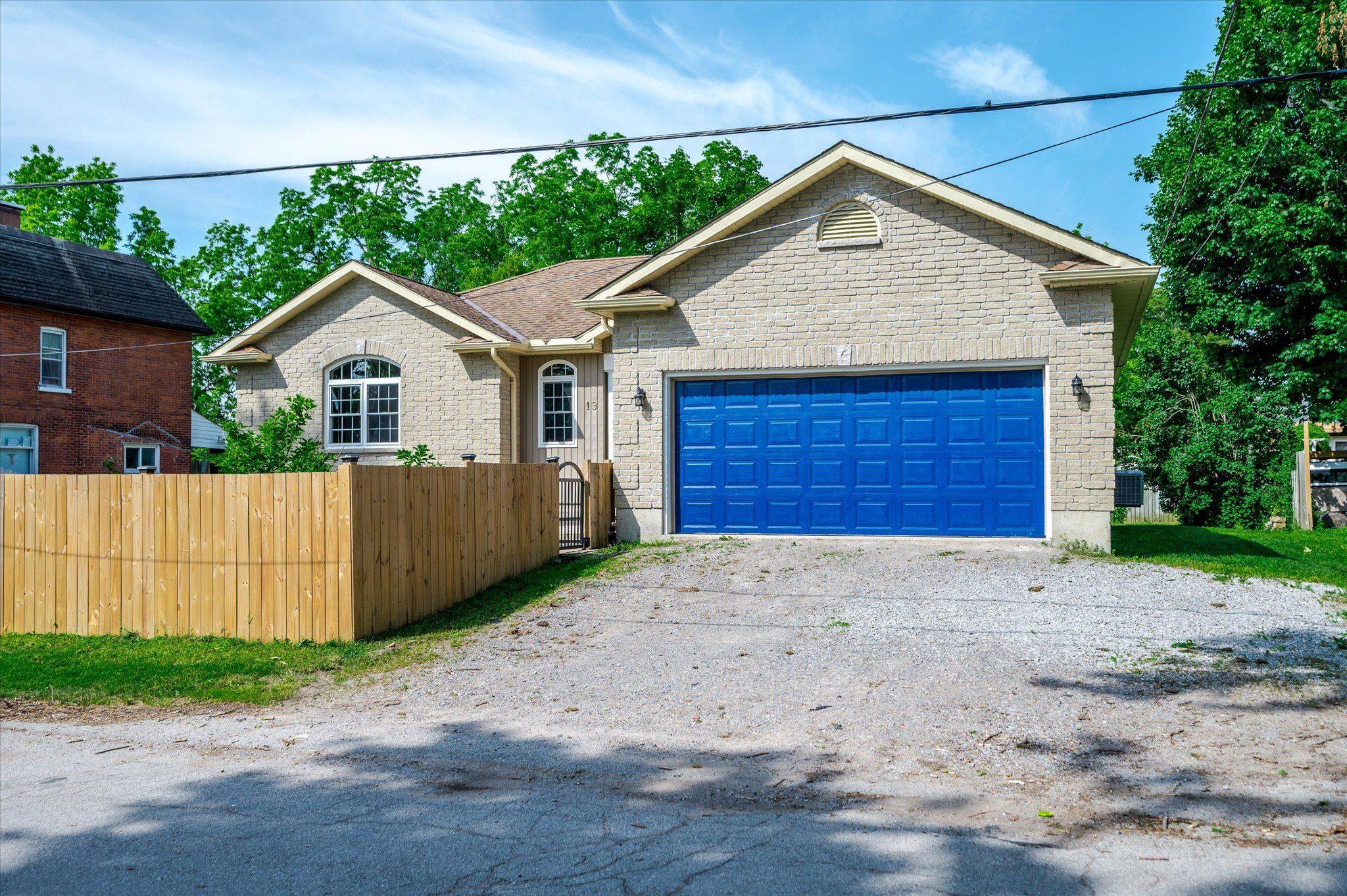 19 George St ST N, Kawartha Lakes, ON K0L 2W0