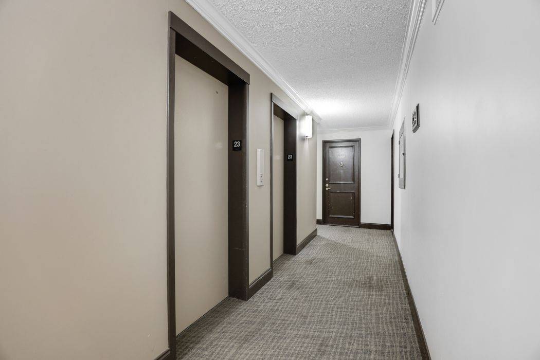 Manor Park - Cardinal Glen And Area, ON K1K 3X4,505 St Laurent BLVD #2302