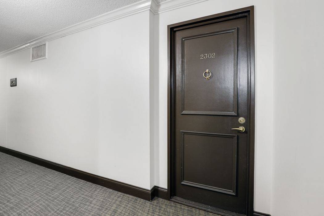 Manor Park - Cardinal Glen And Area, ON K1K 3X4,505 St Laurent BLVD #2302
