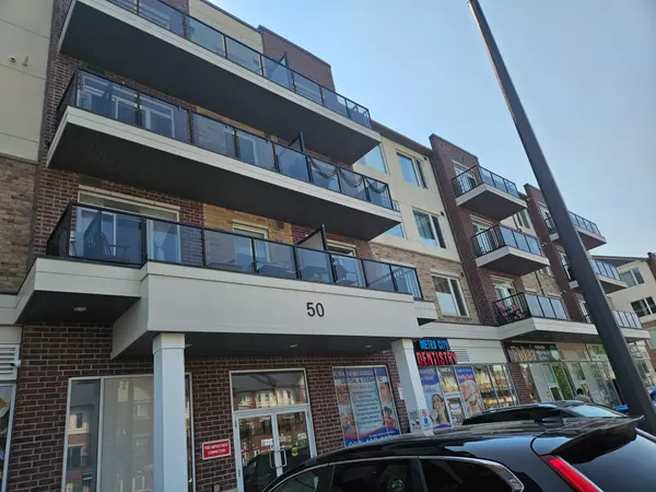 50 Sky Harbour DR #218, Brampton, ON L6Y 6B8
