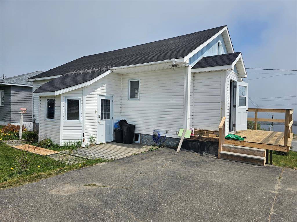 2 First Avenue, Channel-port Aux Basques, NL A0M1C0