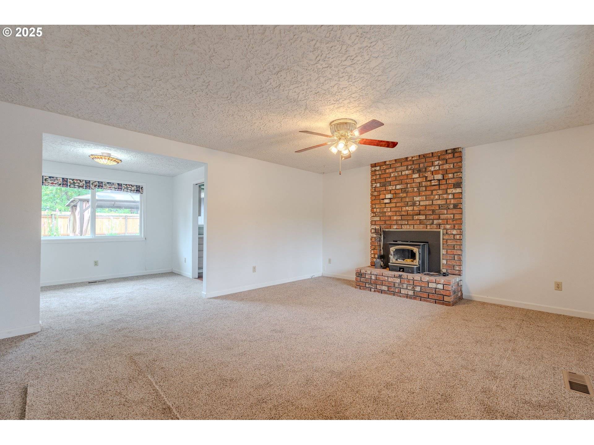 Vancouver, WA 98661,6205 NE 47TH ST