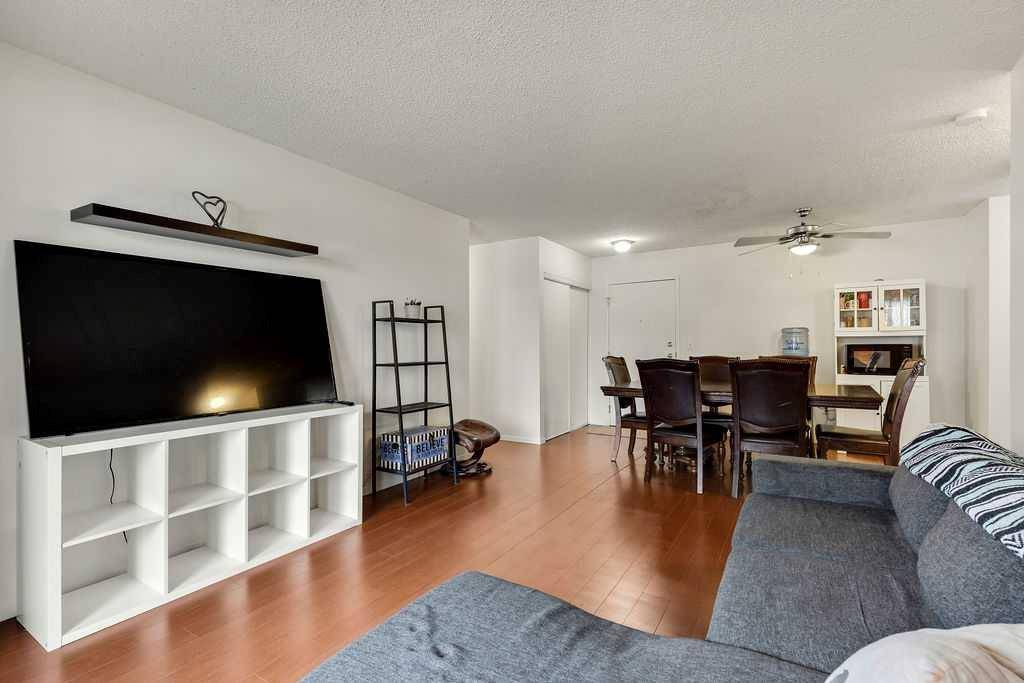 Calgary, AB T2B 3K4,21 Dover PT Southeast #117