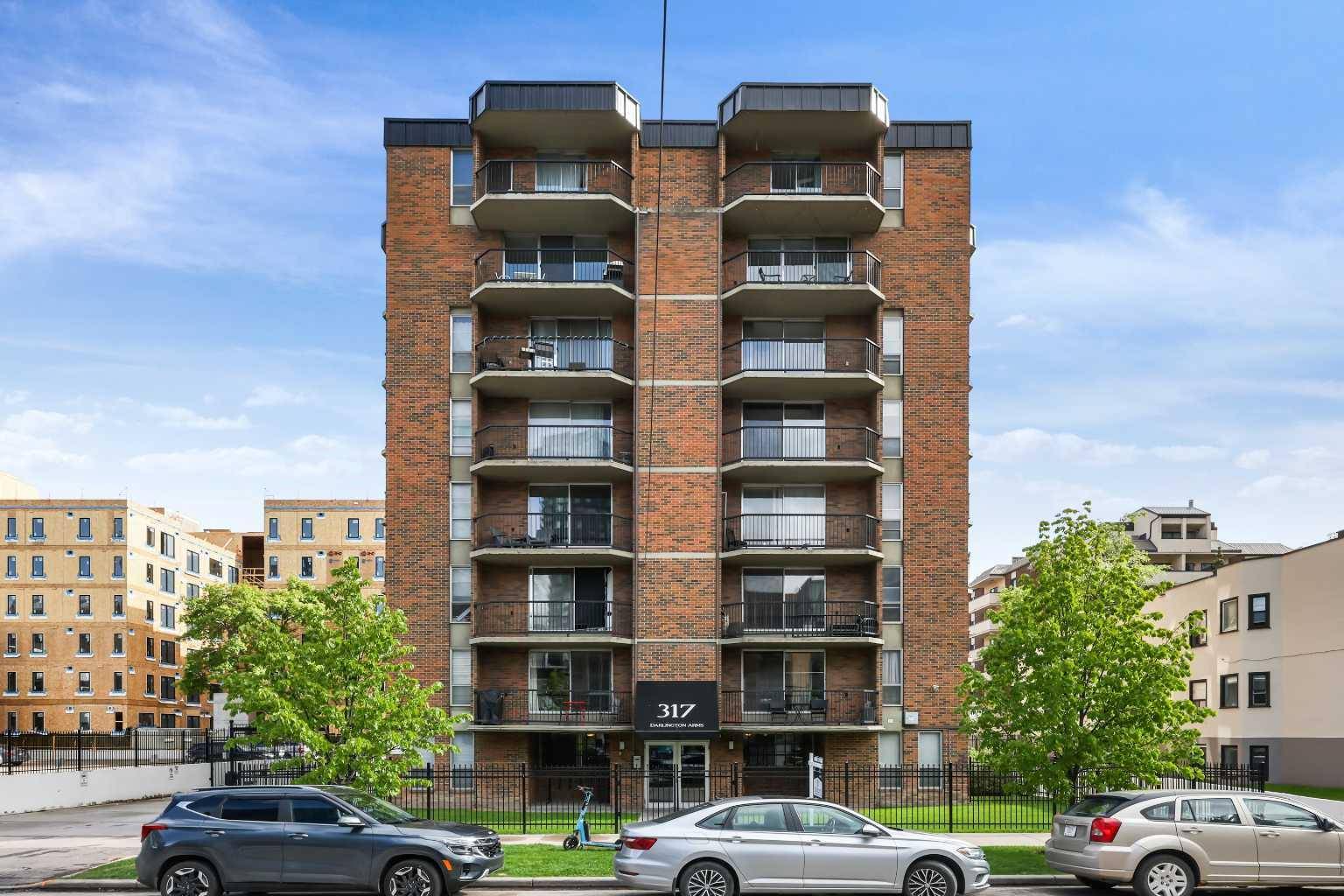 Calgary, AB T2R 0M4,317 14 AVE Southwest #602