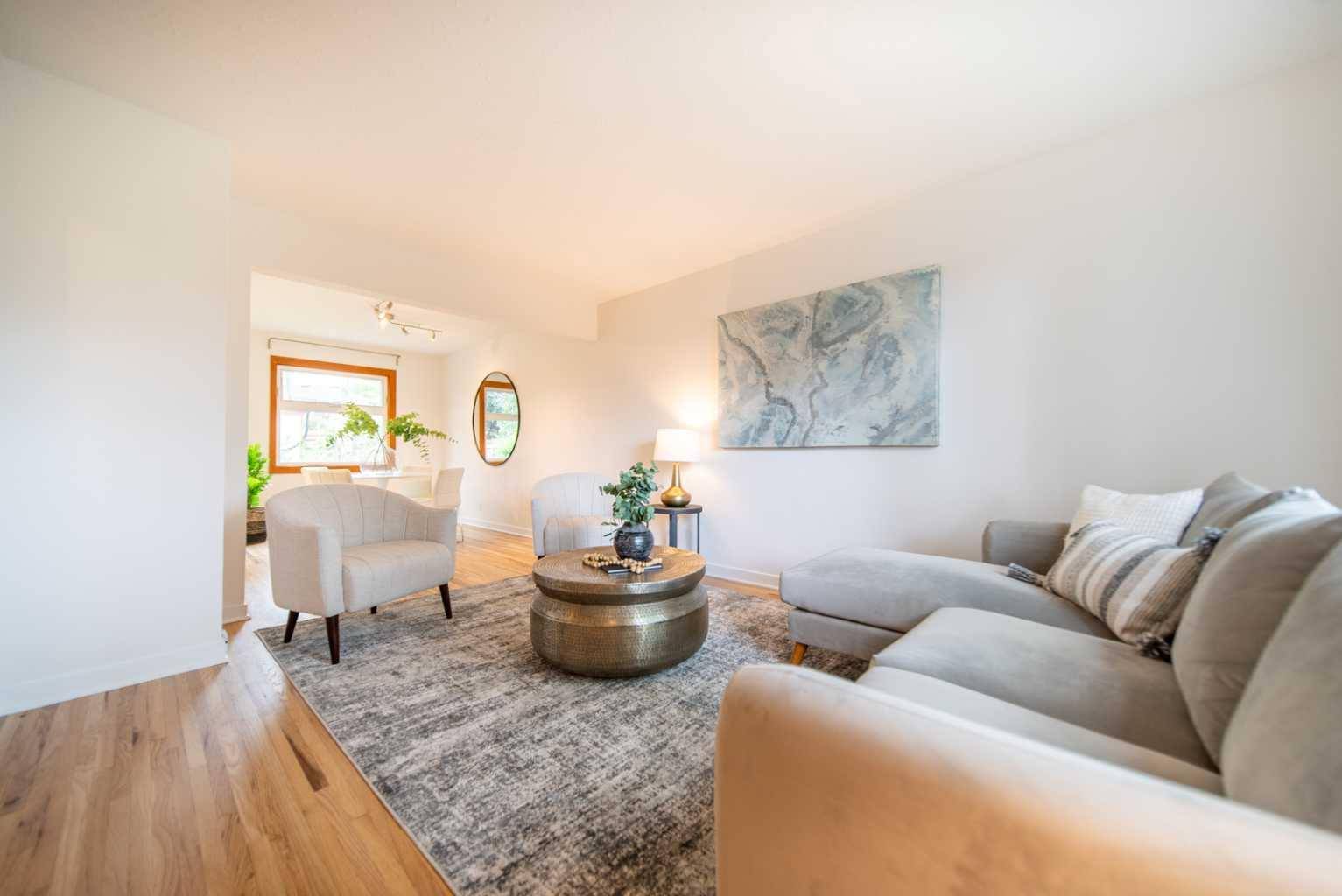 Calgary, AB T2S 2P8,4509 Stanley RD SW