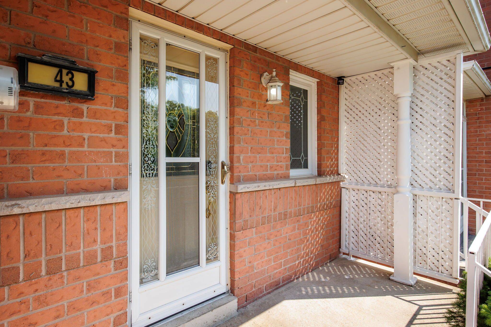 Toronto E08, ON M1M 3X1,43 Castlethorpe DR