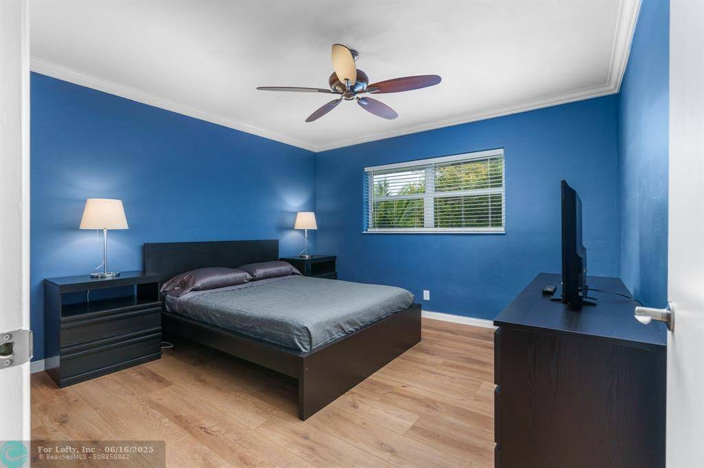 Pompano Beach, FL 33064,2015 NE 32nd Ct  #25