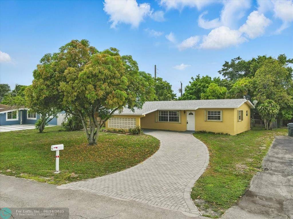 760 S 61st Ter, Hollywood, FL 33023