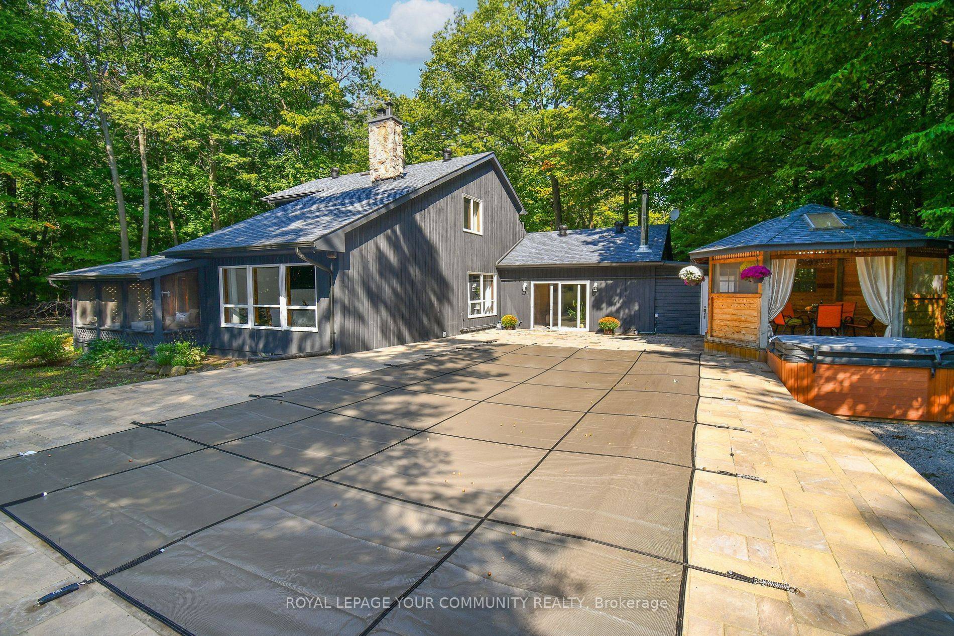 Innisfil, ON L9S 2N4,527 Big Bay Point RD