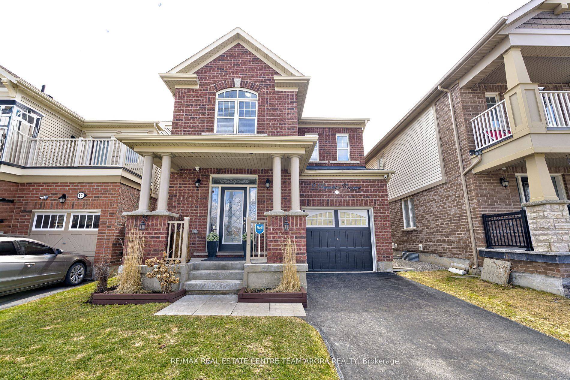 9 Bannister CRES, Brampton, ON L7A 4H6