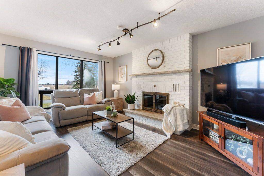 Hamilton, ON L0R 1W0,9717 Dickenson RD W