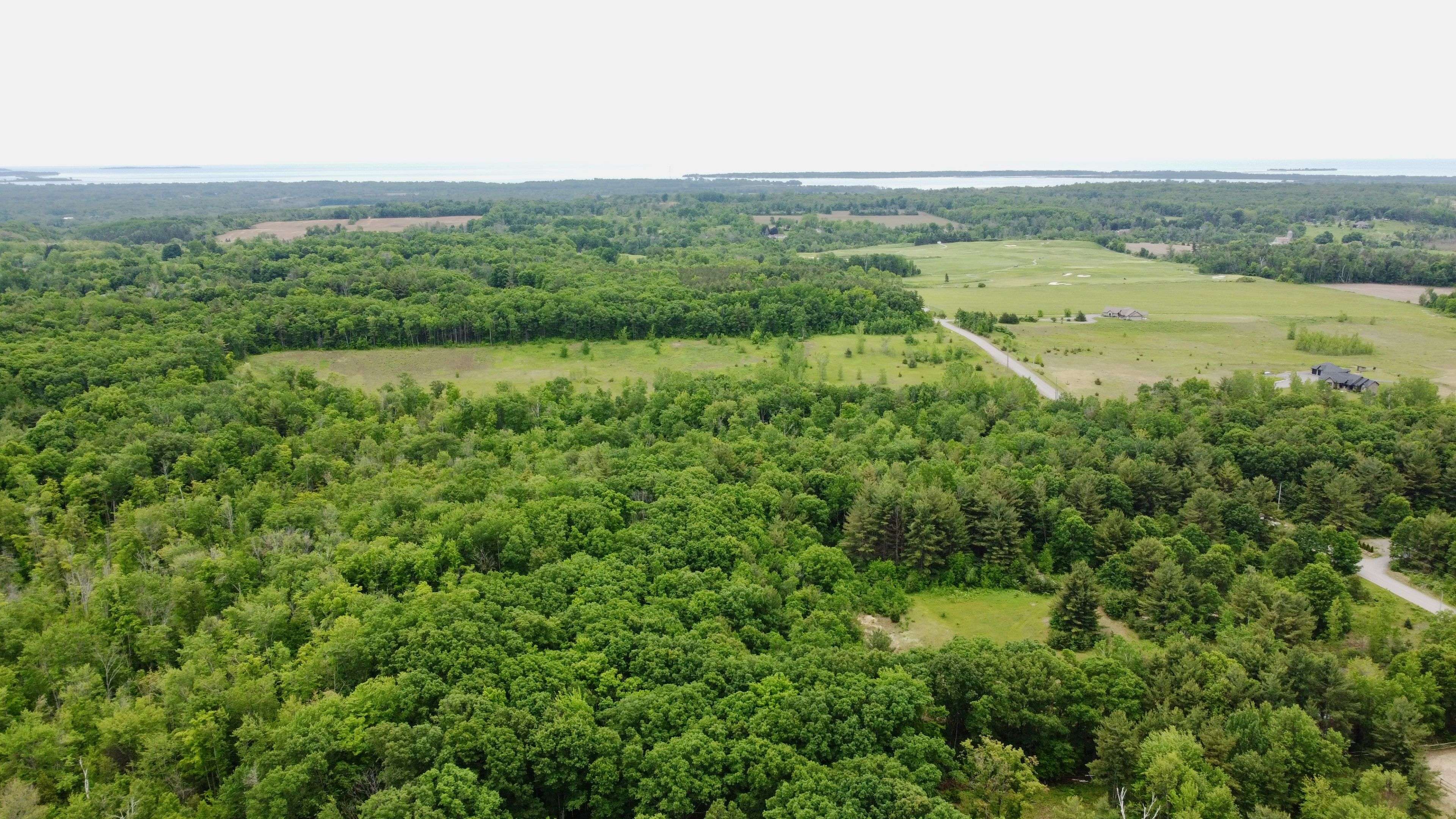 207 Middle Ridge RD, Brighton, ON K0K 1H0