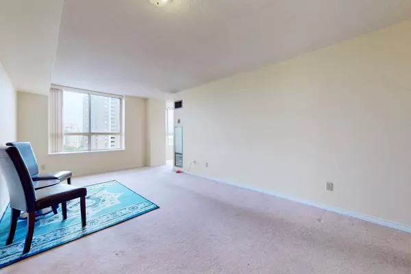 Mississauga, ON L5E 3G2,1485 Lakeshore RD E #1117