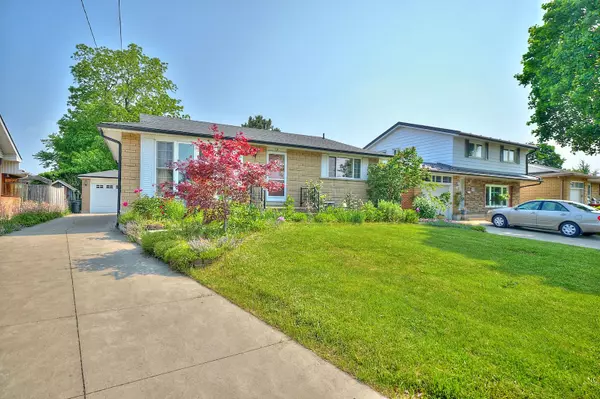Hamilton, ON L8K 3W6,19 Secord DR