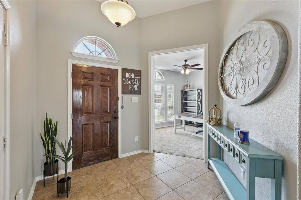 Fort Worth, TX 76052,336 Avila Lane