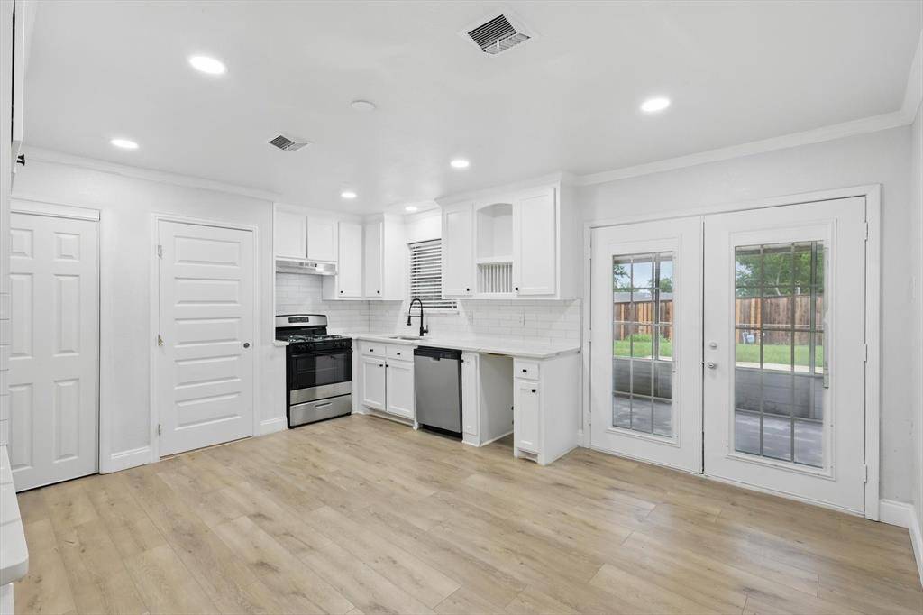 Mesquite, TX 75149,322 Saffron Circle