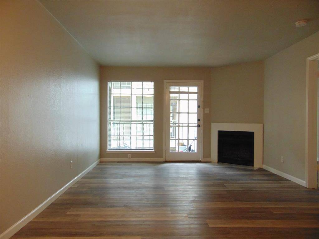 Dallas, TX 75231,6108 Abrams Road #311