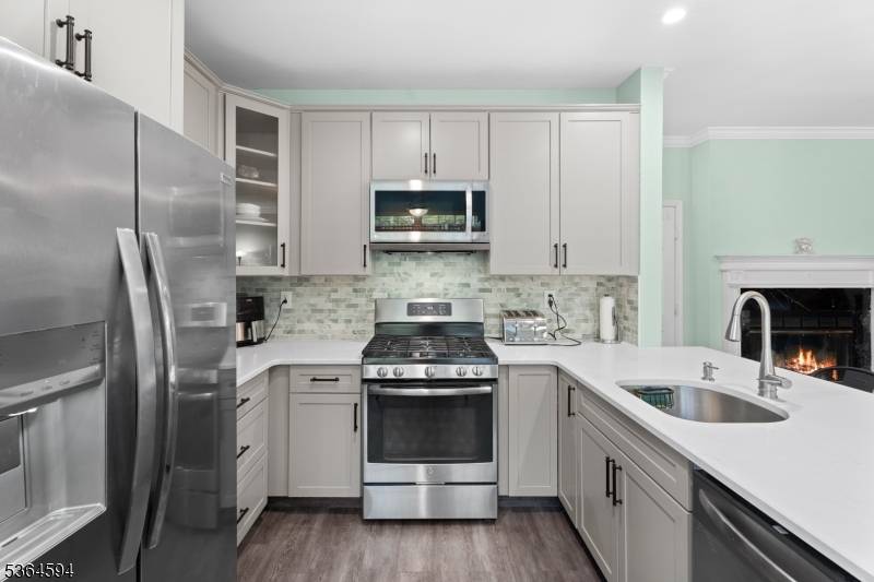 Franklin Twp., NJ 08823,54 Magellan Way