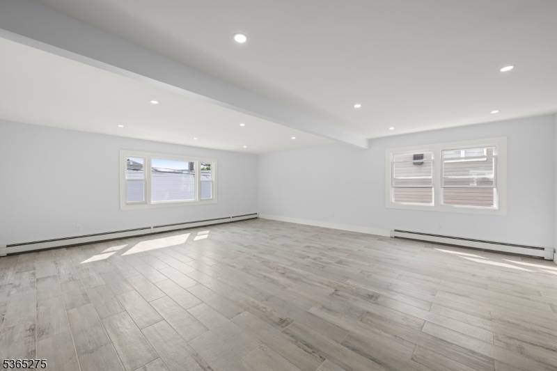 Haledon Boro, NJ 07508,20 Geyer Street #1