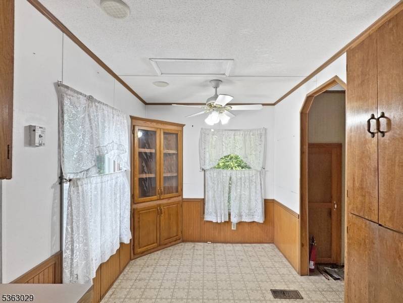 White Twp., NJ 07823,1 Rainbow Terrace