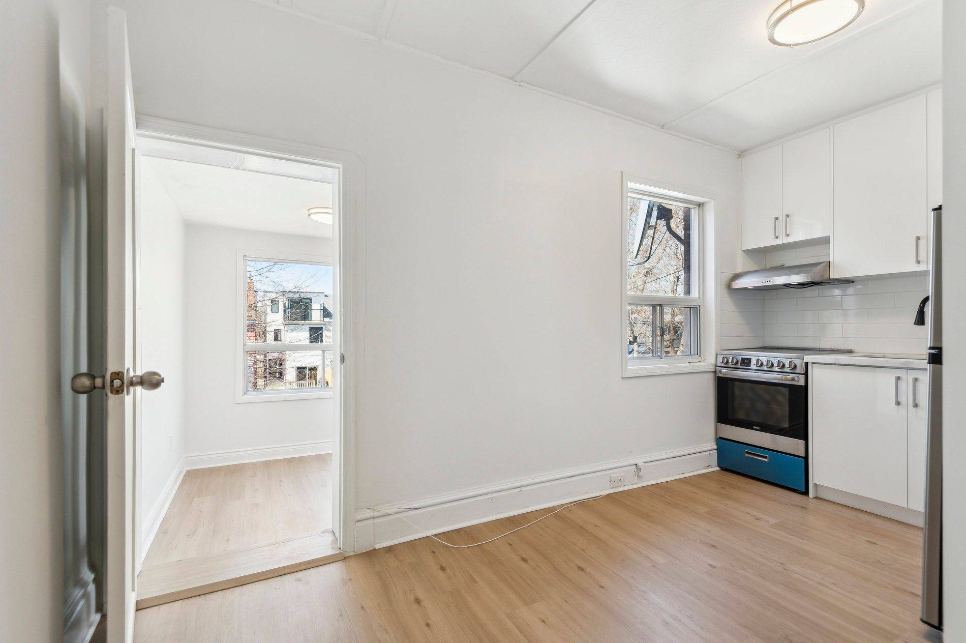Toronto E01, ON M4J 4N8,176 Gillard AVE