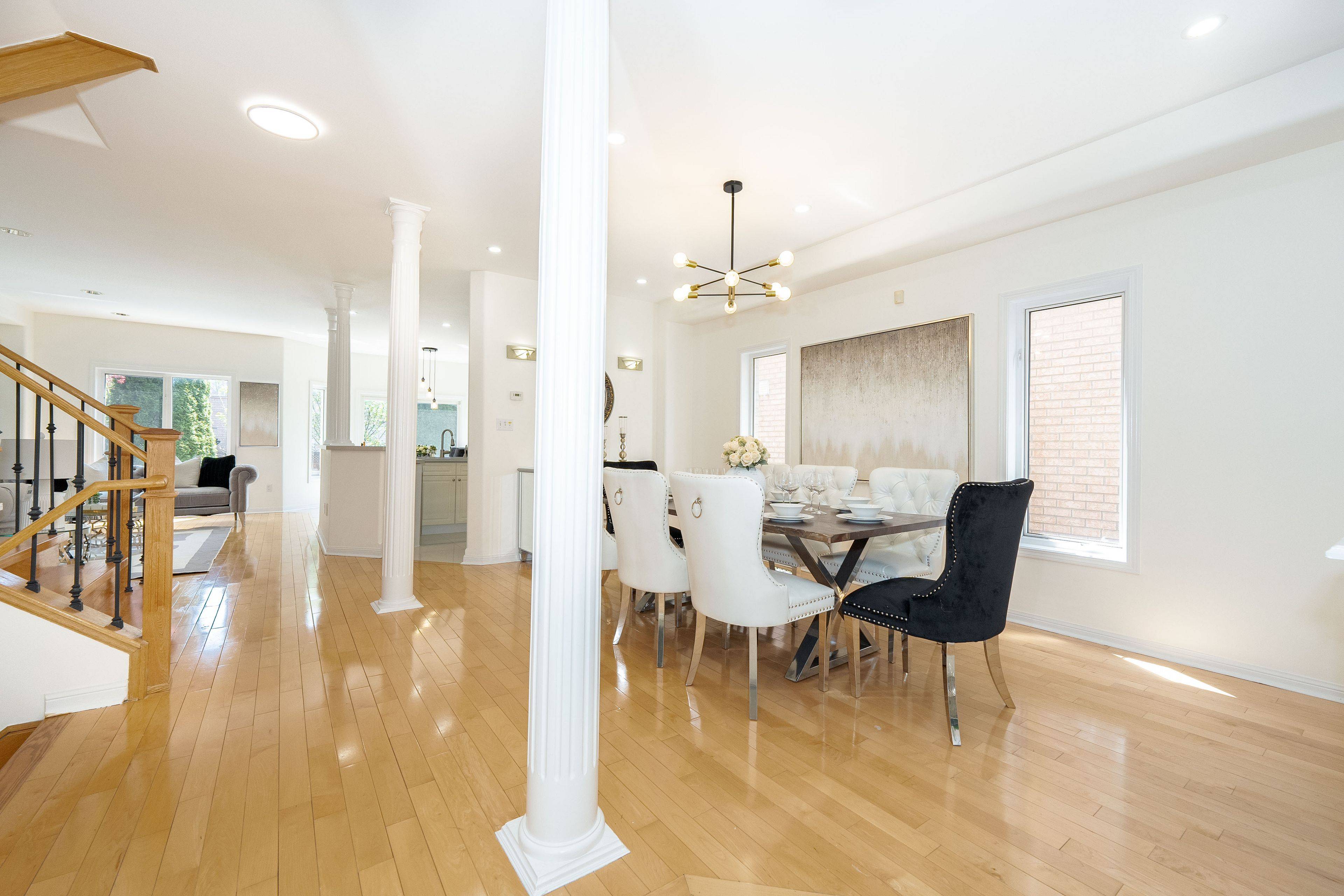 Richmond Hill, ON L4S 2E6,68 Sapphire DR