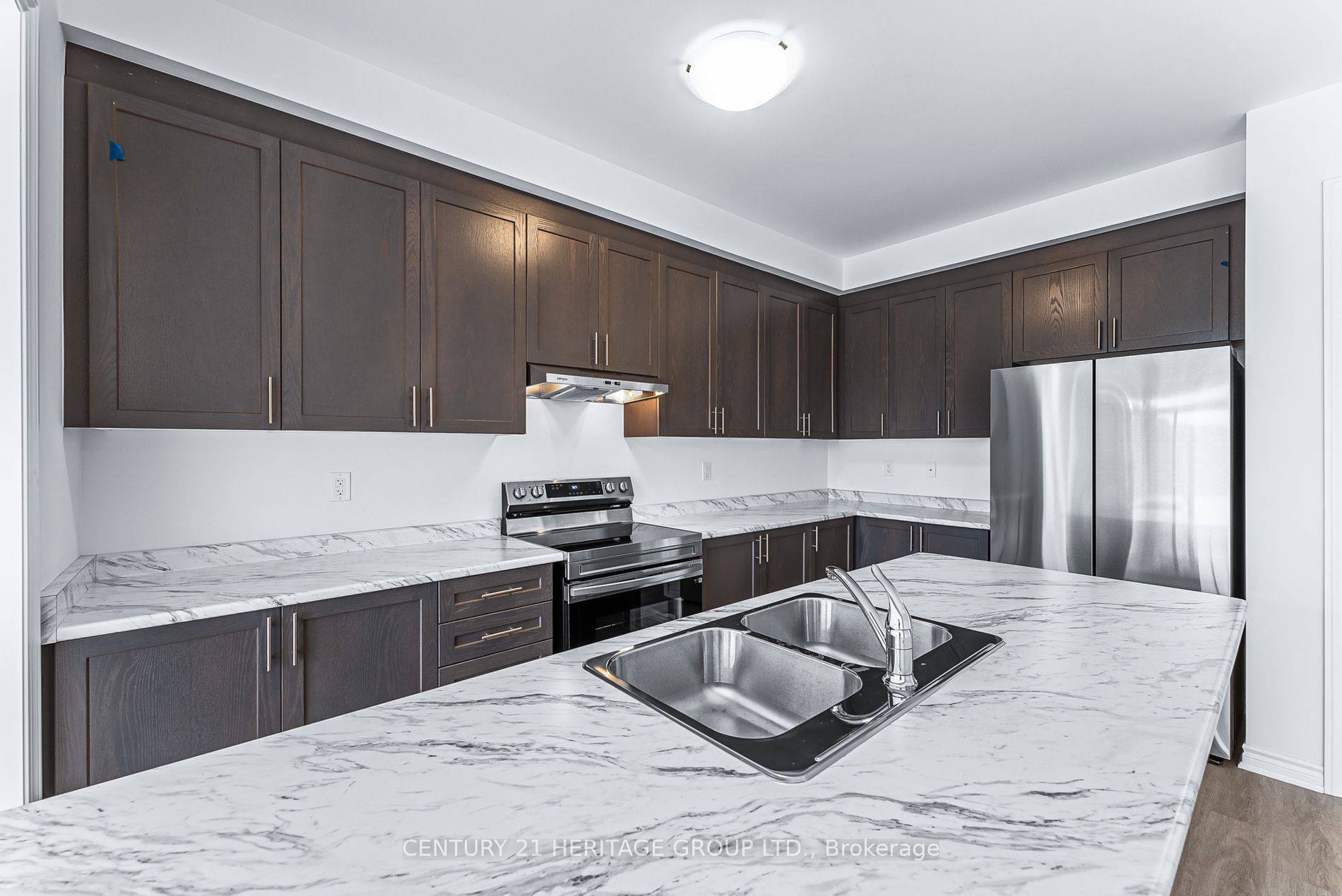 East Gwillimbury, ON L9N 0N9,62 Beechborough CRES