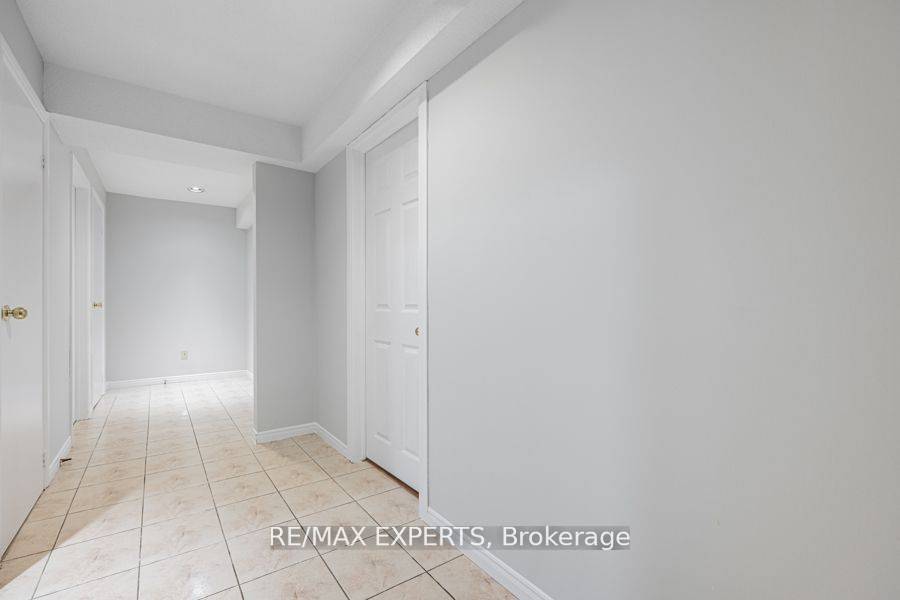 Vaughan, ON L4L 3X1,71 Misty Meadow DR #BSMT