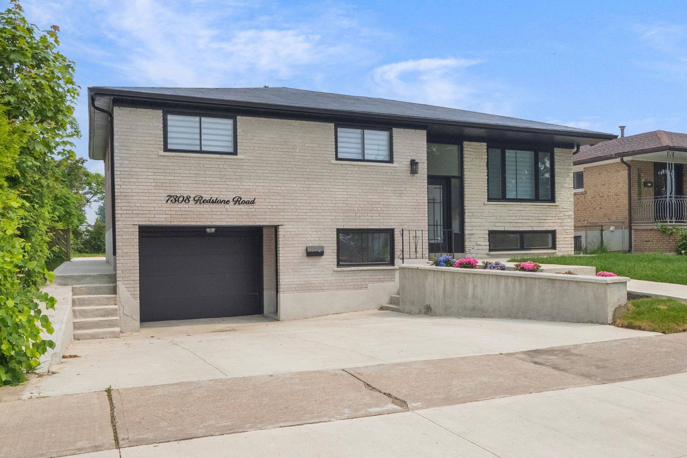 Mississauga, ON L4T 2A9,7308 Redstone RD