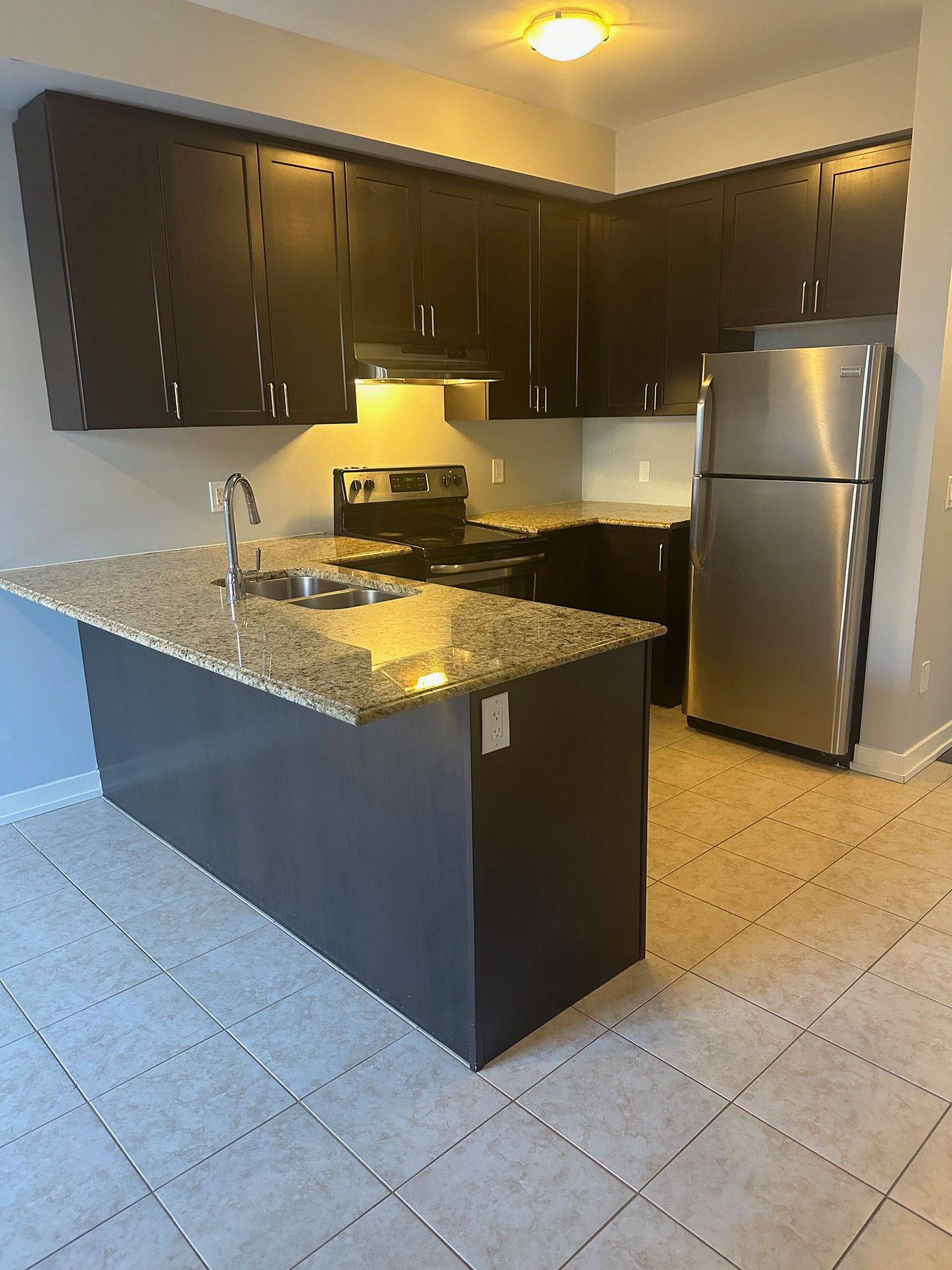 17 Ledger Point CRES, Brampton, ON L6R 0B3