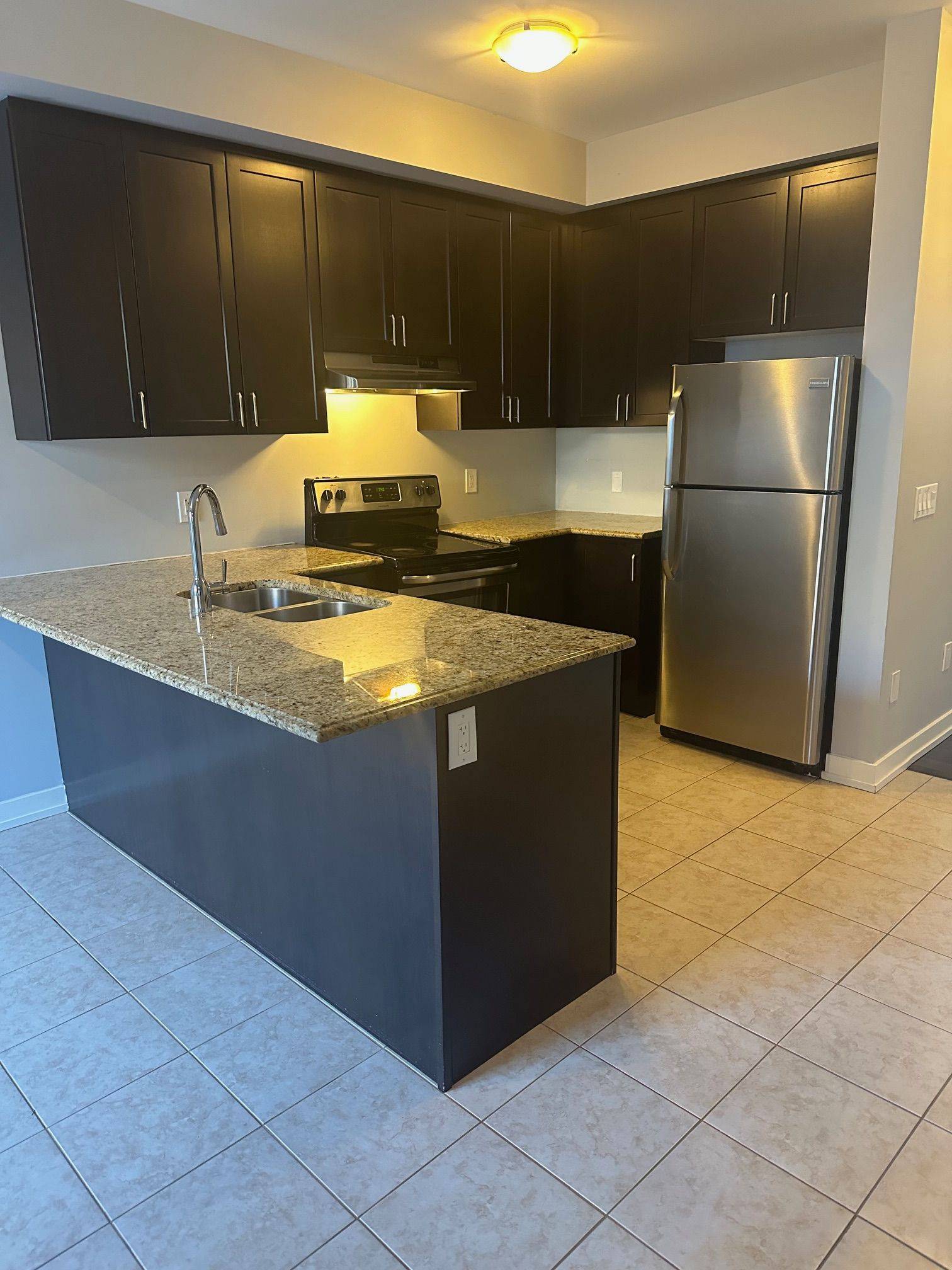 Brampton, ON L6R 0B3,17 Ledger Point CRES