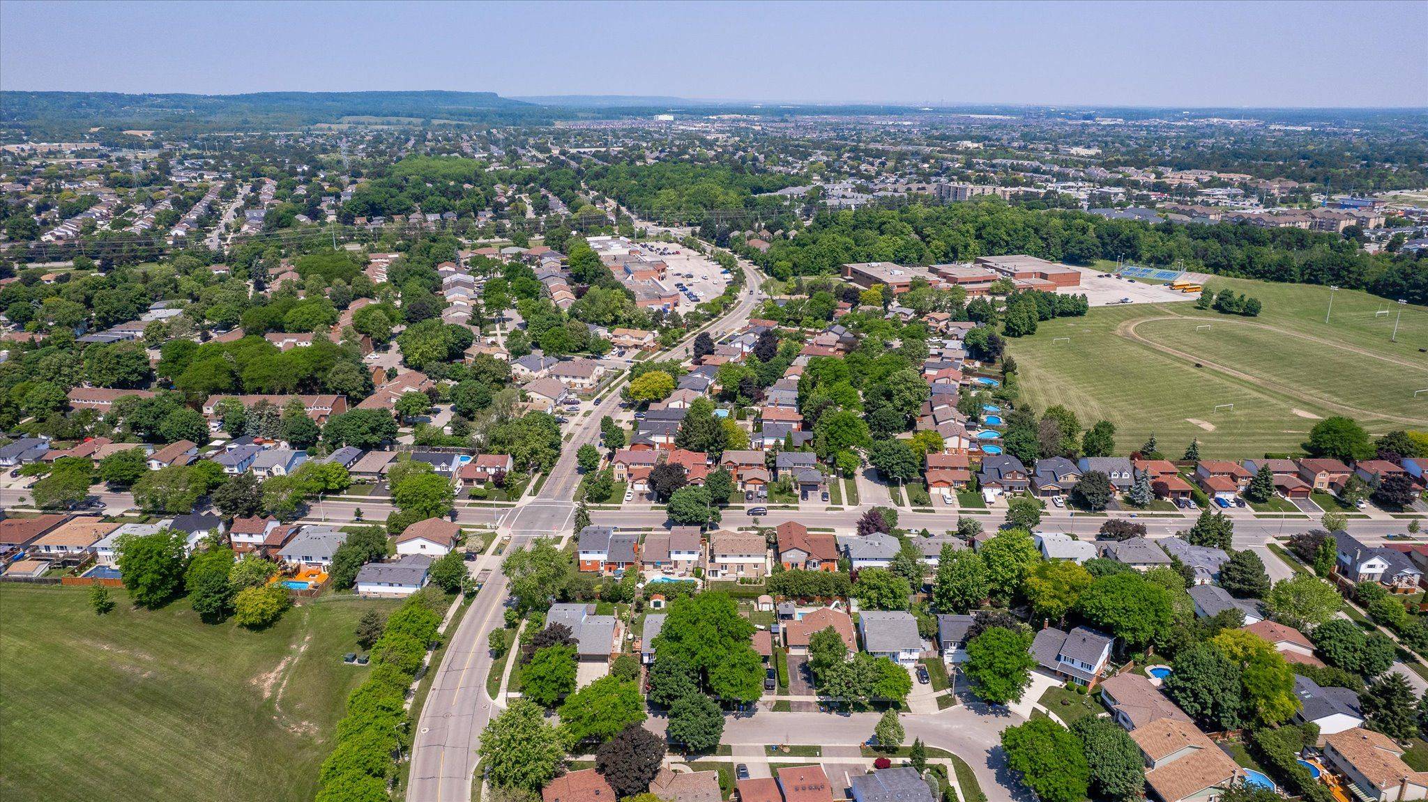 Burlington, ON L7M 1X3,3306 Palmer DR